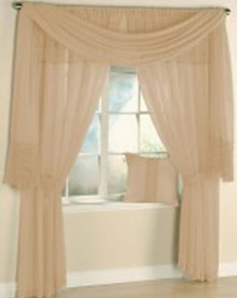 CFH-Valance-TailScarf_833-2-StdSize